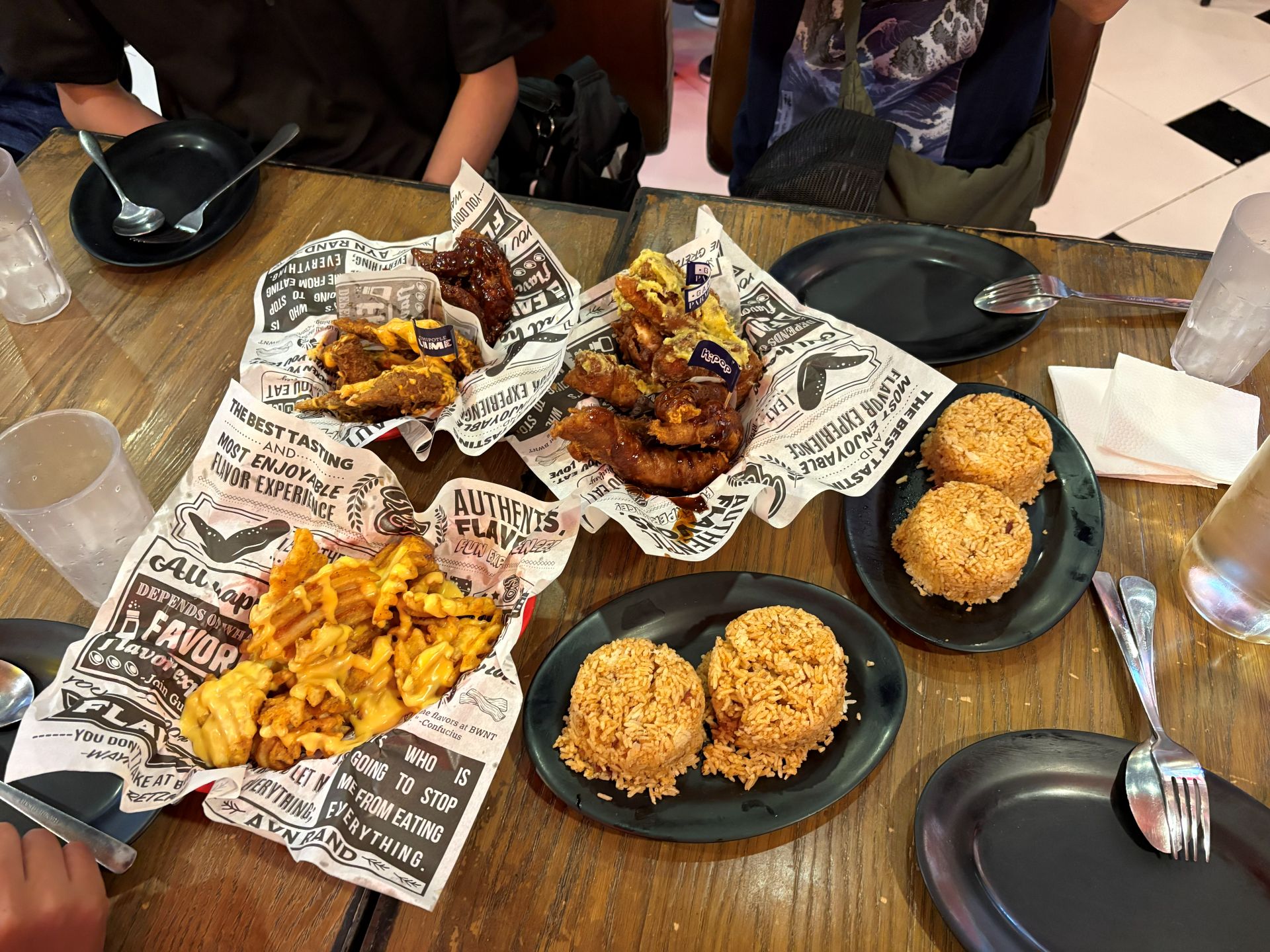 Buffalo's Wings SM Lanang — photo 7