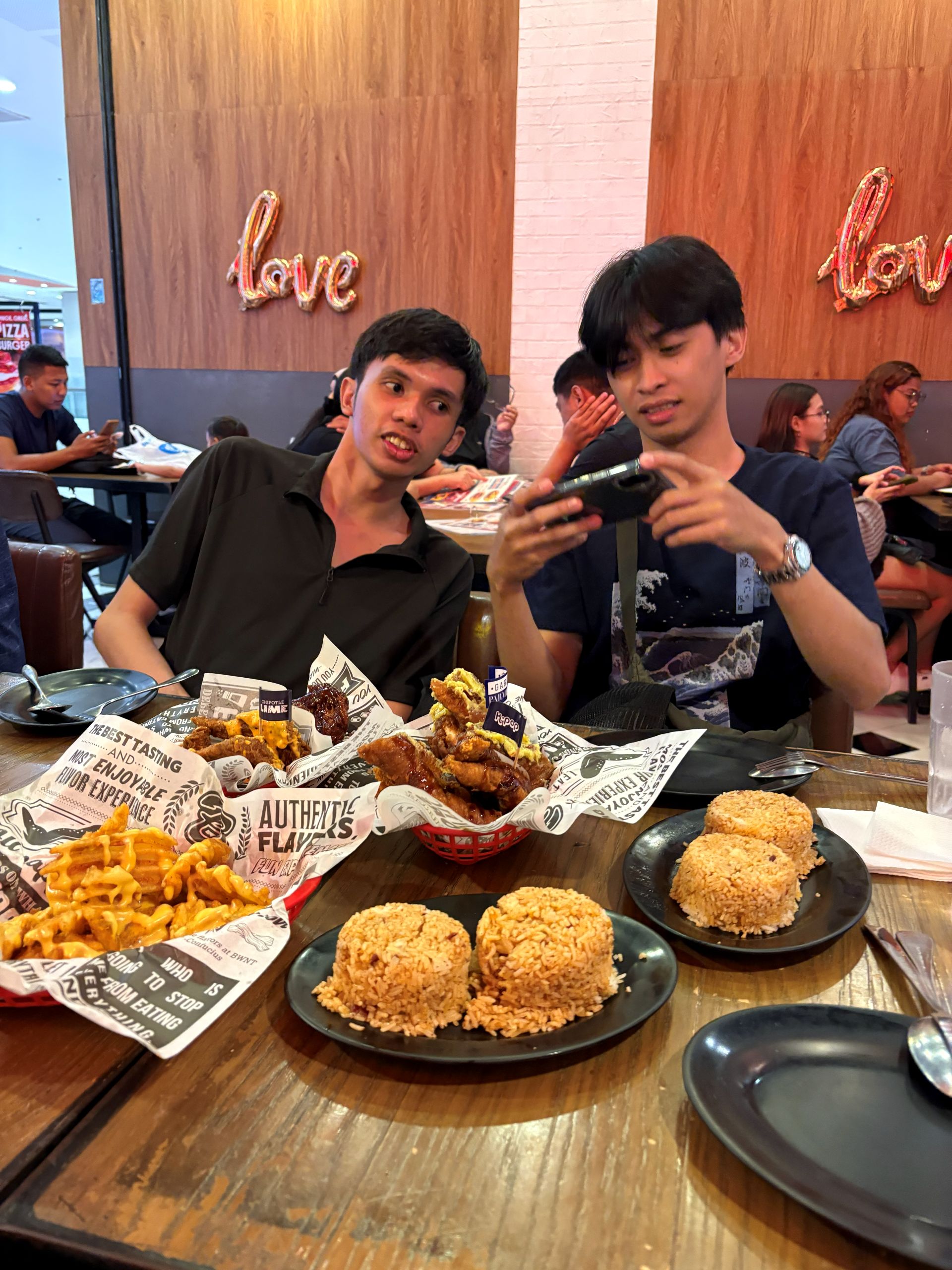 Buffalo's Wings SM Lanang — photo 8