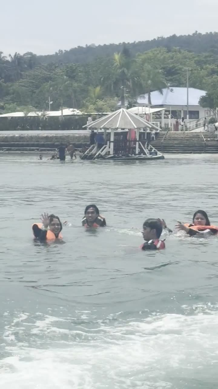 Cavenico il Mare water activities — clip 3