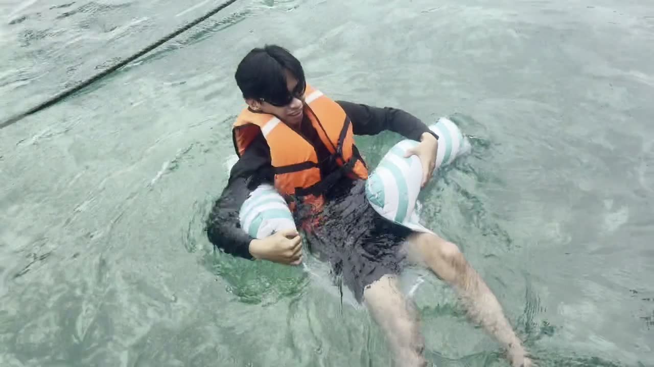 Talicud island hopping — clip 4